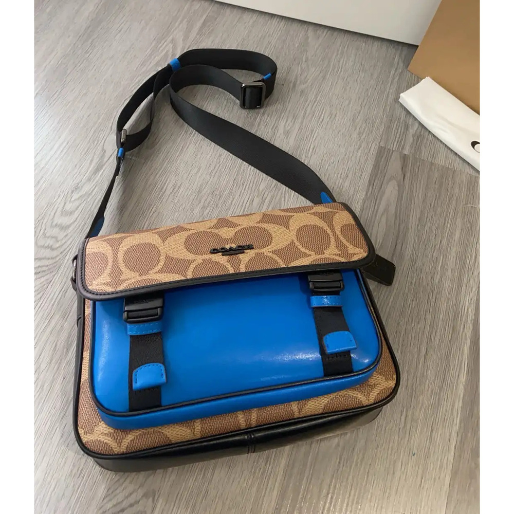 Coach crossbody bag - Picture 4 of 8